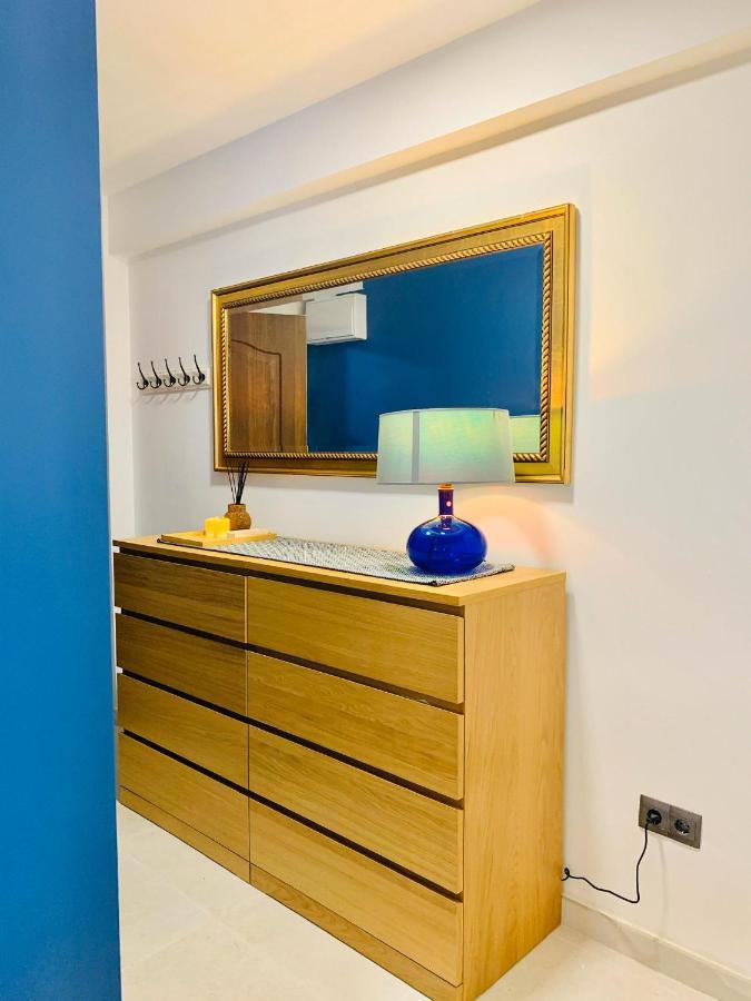 Shiny Studio With Pool & Carihuela Beach At 500M Torremolinos Bagian luar foto