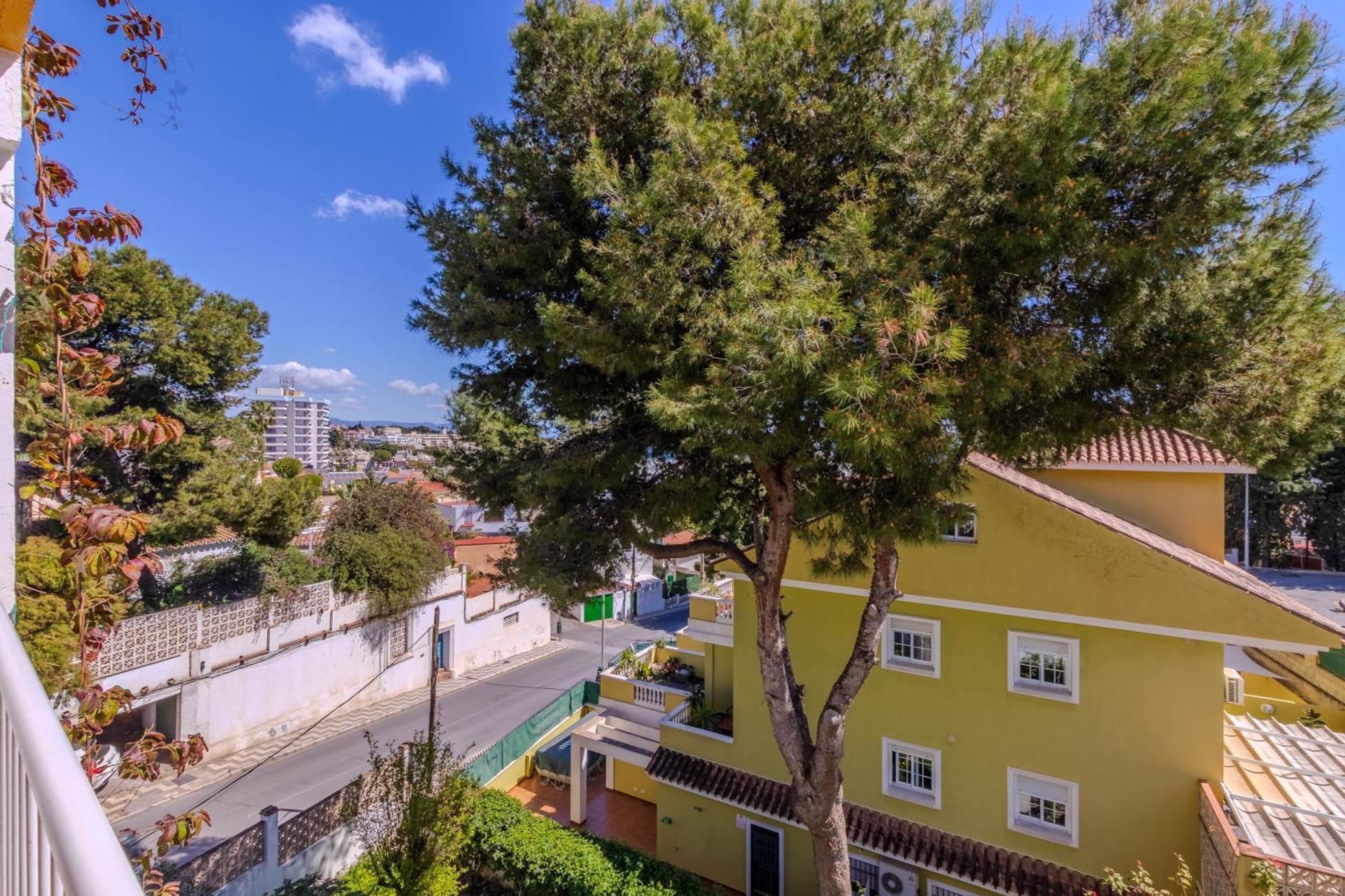 Shiny Studio With Pool & Carihuela Beach At 500M Torremolinos Bagian luar foto