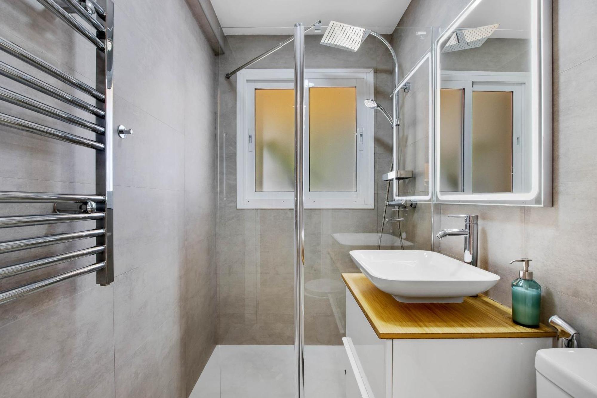 Shiny Studio With Pool & Carihuela Beach At 500M Torremolinos Bagian luar foto